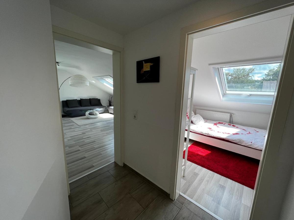 Ferienwohnung Schlueter Nussloch Luaran gambar